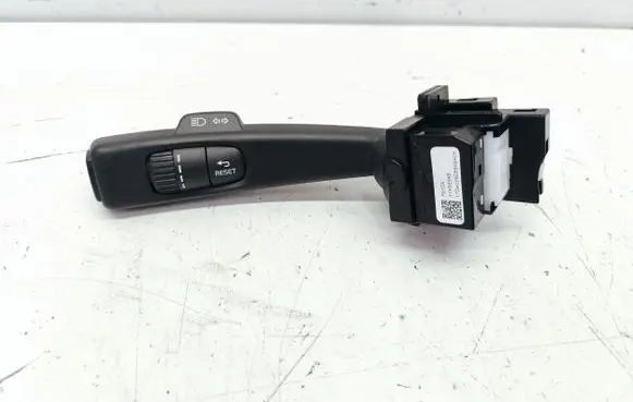 Volvo V60 Indicator stalk 31456045