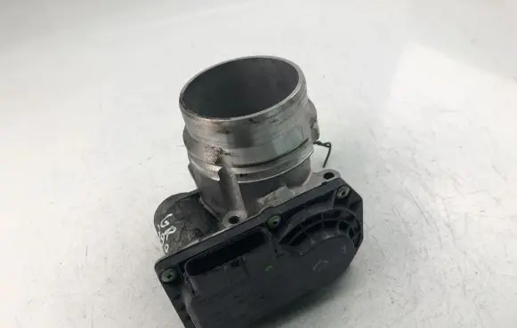 Volvo V70 Throttle valve 31293736