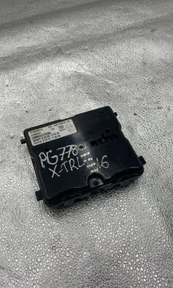 Nissan X-Trail T32 Air conditioner control unit module 277604BE1A