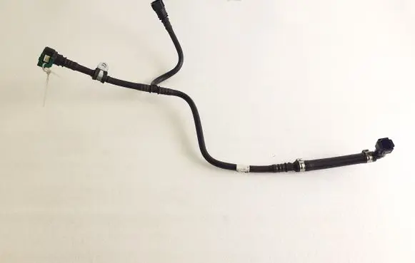 Maserati Levante Vacuum line/pipe/hose 73378
