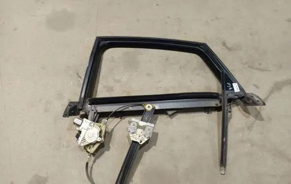 Audi A6 S6 C6 4F Rear door window/glass frame