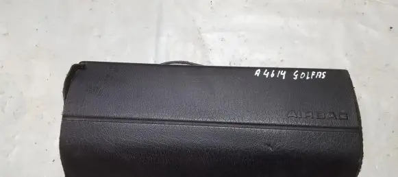 Volkswagen Golf III Passenger airbag 1h1880202 p329