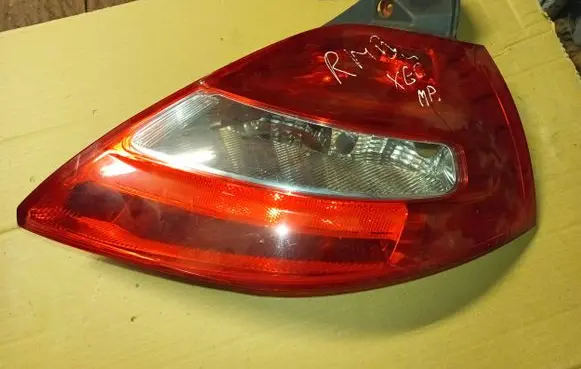 Renault Megane II Rear/tail lights 8200413216