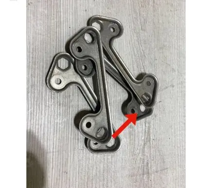 Mercedes-Benz SL R129 Fuel Injector clamp holder