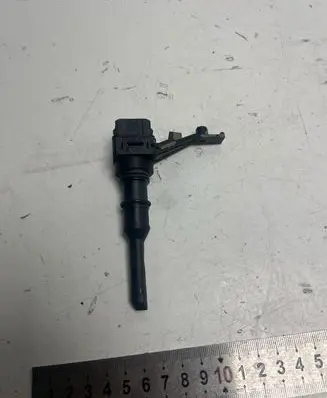 Audi A6 S6 C5 4B Speed sensor (speedometer sensor) 012409191D