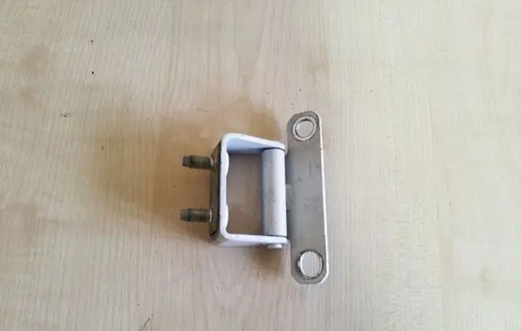 KIA Sportage Tailgate/trunk/boot hinge