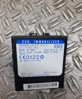 Toyota Previa (XR30, XR40) II Immobilizer control unit/module