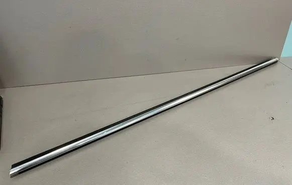 BMW 4 F32 F33 Front door glass trim molding 7315405 7279773