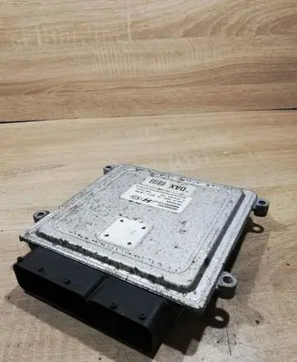 KIA Magentis Engine control unit/module ECU 3911125100 5WY5242A