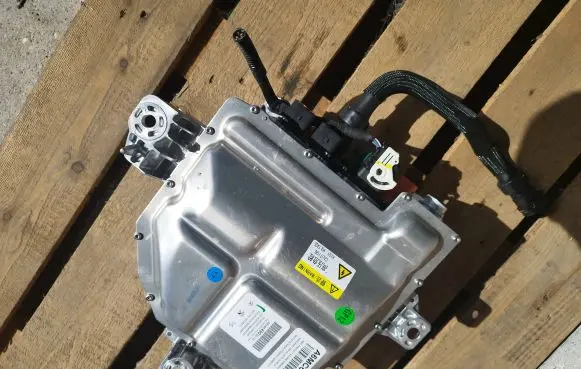 Peugeot 308 Battery charger (optional) 9854649080