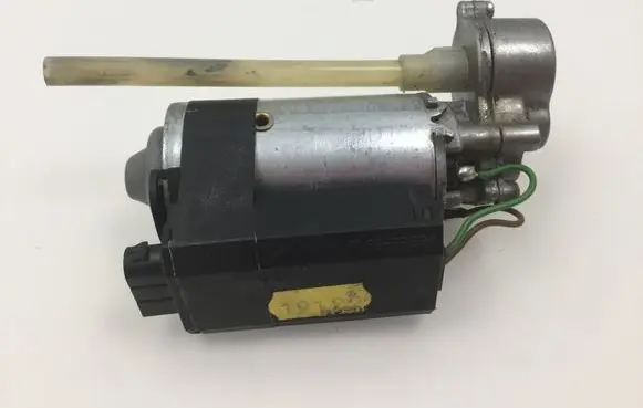 BMW X5 E53 Steering column adjust motor 67646903946