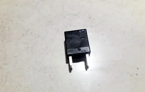 KIA Carnival Other relay 0k95a67740