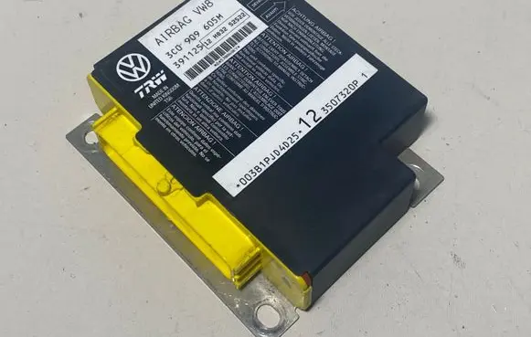 Volkswagen PASSAT B6 Airbag control unit/module 3C0909605M