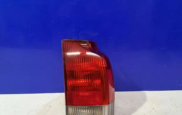 Volvo V70 Rear/tail lights 9154498 9154502