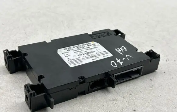 Volvo V70 Bluetooth control unit module 7G9N10D893BA 31282129AA 31282130AA