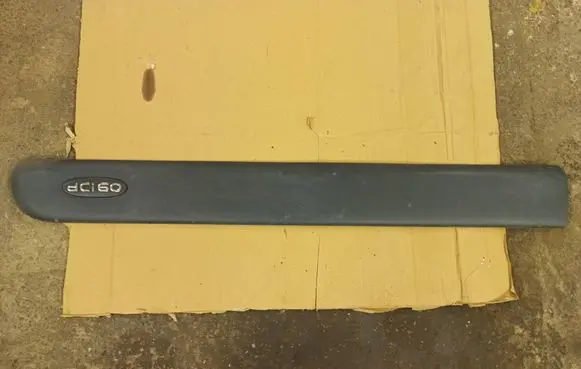 Renault Kangoo I Front door trim (molding) 8200077534