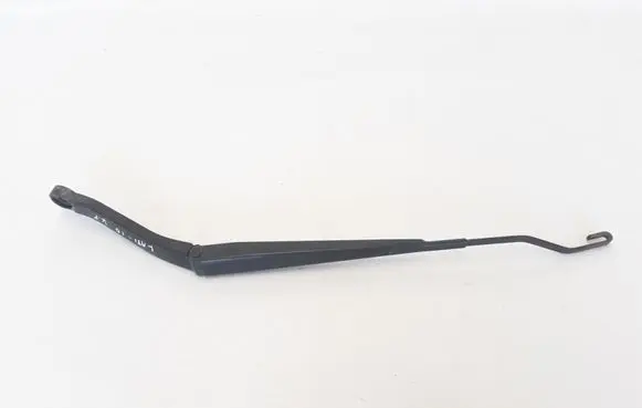 Renault Latitude (L70) Front wiper blade arm 288868261R