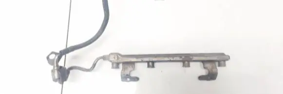 Nissan Qashqai Fuel main line pipe