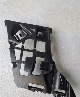 Volvo S90, V90 Front bumper mounting bracket