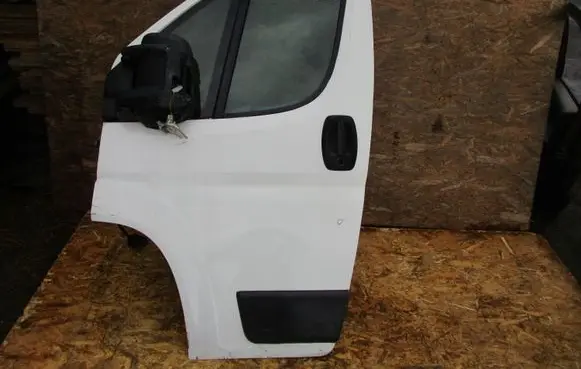 Fiat Ducato Front door