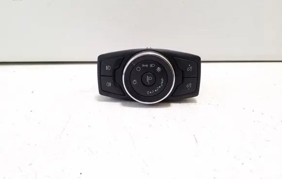 Light switch