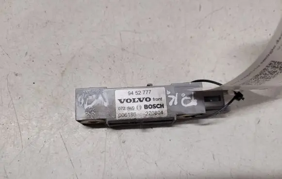 Volvo V70 Airbag deployment crash/impact sensor 9452777 006186270804