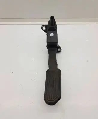 Toyota Auris E180 Accelerator throttle pedal 7811002120