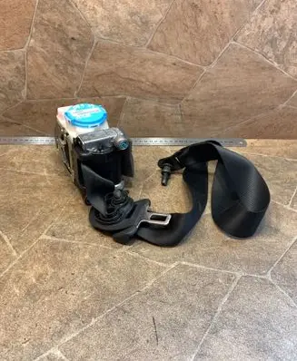 Mercedes-Benz CLA C117 X117 W117 Front seatbelt A1178601285