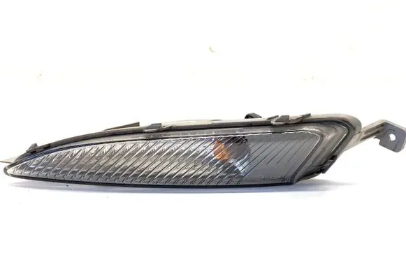 Opel Astra J Front indicator light 13367142