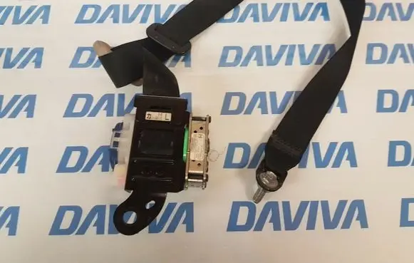 Mazda 6 Front seatbelt