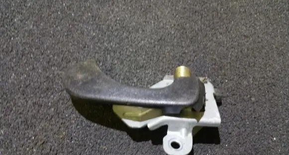 Mitsubishi Carisma Rear door interior handle MR288396