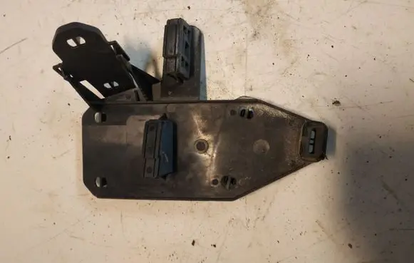 Citroen C5 Starter motor/solenoid 9638195680
