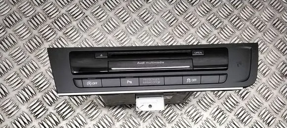 Radio/CD/DVD/GPS head unit