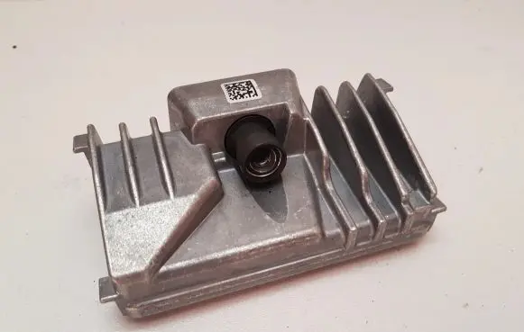 Windshield/windscreen camera