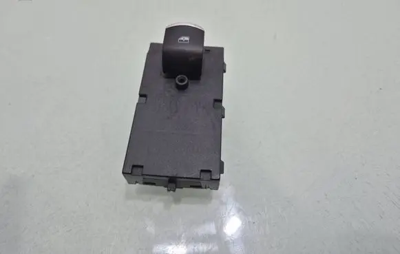 Alfa Romeo Stelvio Electric window control switch 01561092280