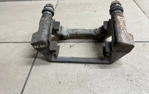 Volvo XC60 Rear brake caliper
