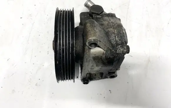 Ford Mondeo MK IV Power steering pump