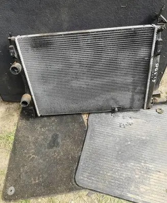 Nissan Qashqai Coolant radiator 21410JD50C