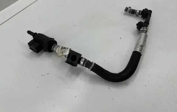 Audi RS5 Turbo solenoid valve 06M133240CD 18T250S