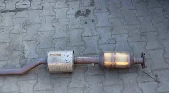 Ford Focus Rear muffler/silencer tail pipe 82631235