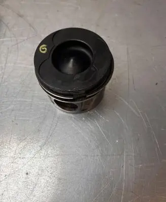 Mercedes-Benz ML W164 Piston 8340F