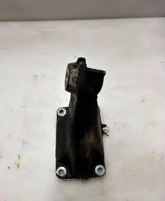 Mercedes-Benz S W220 Engine mounting bracket A1122232104