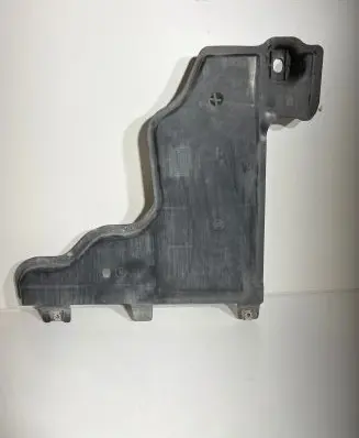 Volkswagen Polo VI Rear underbody cover/under tray 2Q0825102A
