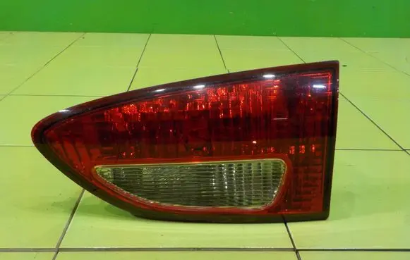 Subaru B9 Tribeca Rear/tail lights 
