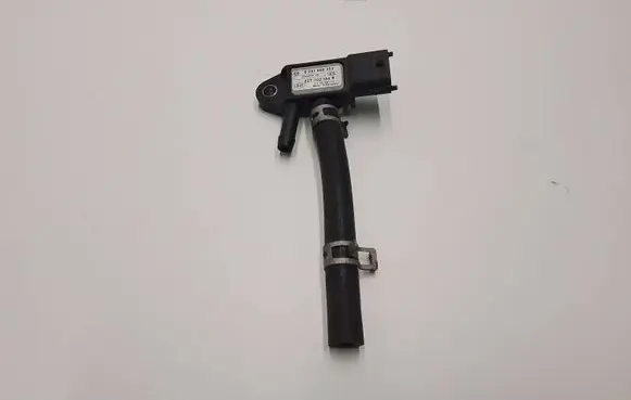 Nissan Qashqai Exhaust gas pressure sensor 227702184R 0281006252