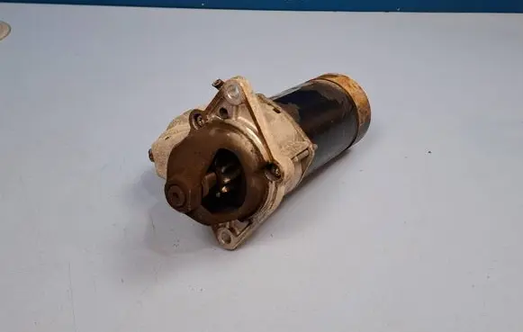 Opel Astra H Starter motor 09115192 D6RA293