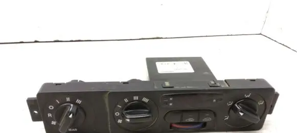 KIA Carnival Climate control unit 90200248