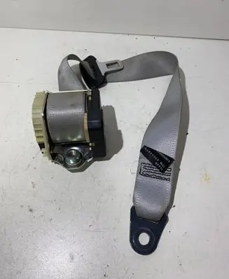 Opel Tigra B Front seatbelt 93162272F