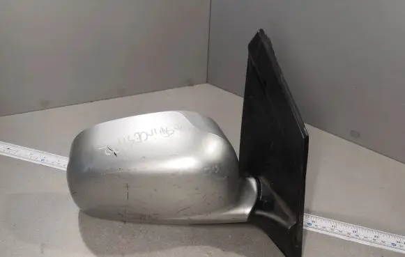 Mitsubishi Space Star Front door electric wing mirror E1010555