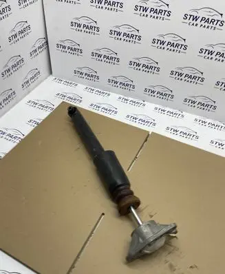 BMW 4 F32 F33 Rear shock absorber/damper 6873767